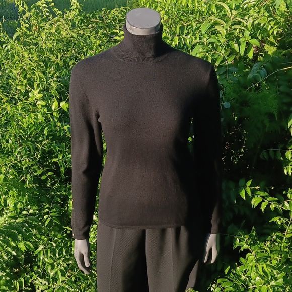 PURSUITS, LTD LADIES FINE ITALIAN PURE MERINO WOOLMARK WOOL TURTLENECK SWEATER - Picture 4 of 17